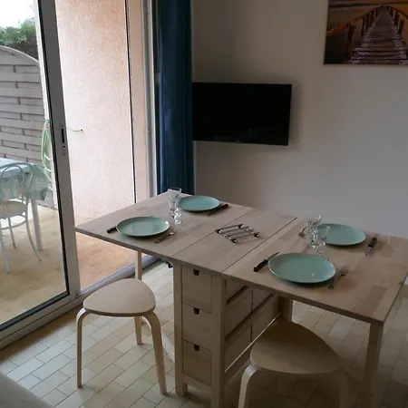 Bel Acces Direct Mer; L'almanarre, * 히에레