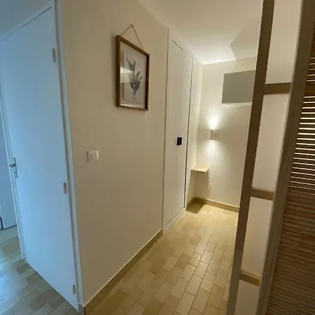 Bel Acces Direct Mer; L'almanarre, 히에레