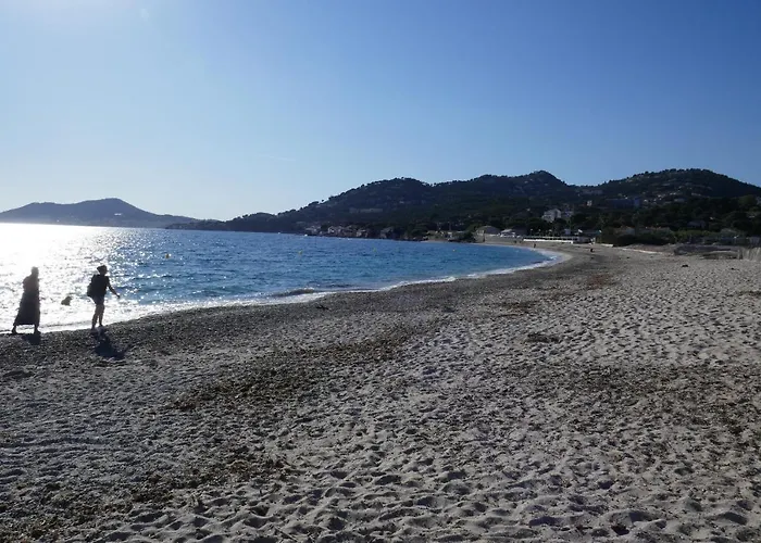 Διαμέρισμα Bel Acces Direct Mer; L'almanarre, *