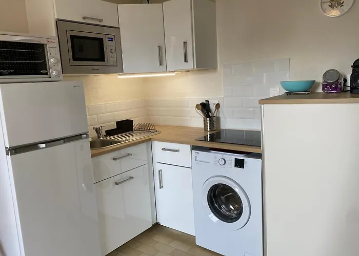 Bel Acces Direct Mer; L'almanarre, הייר